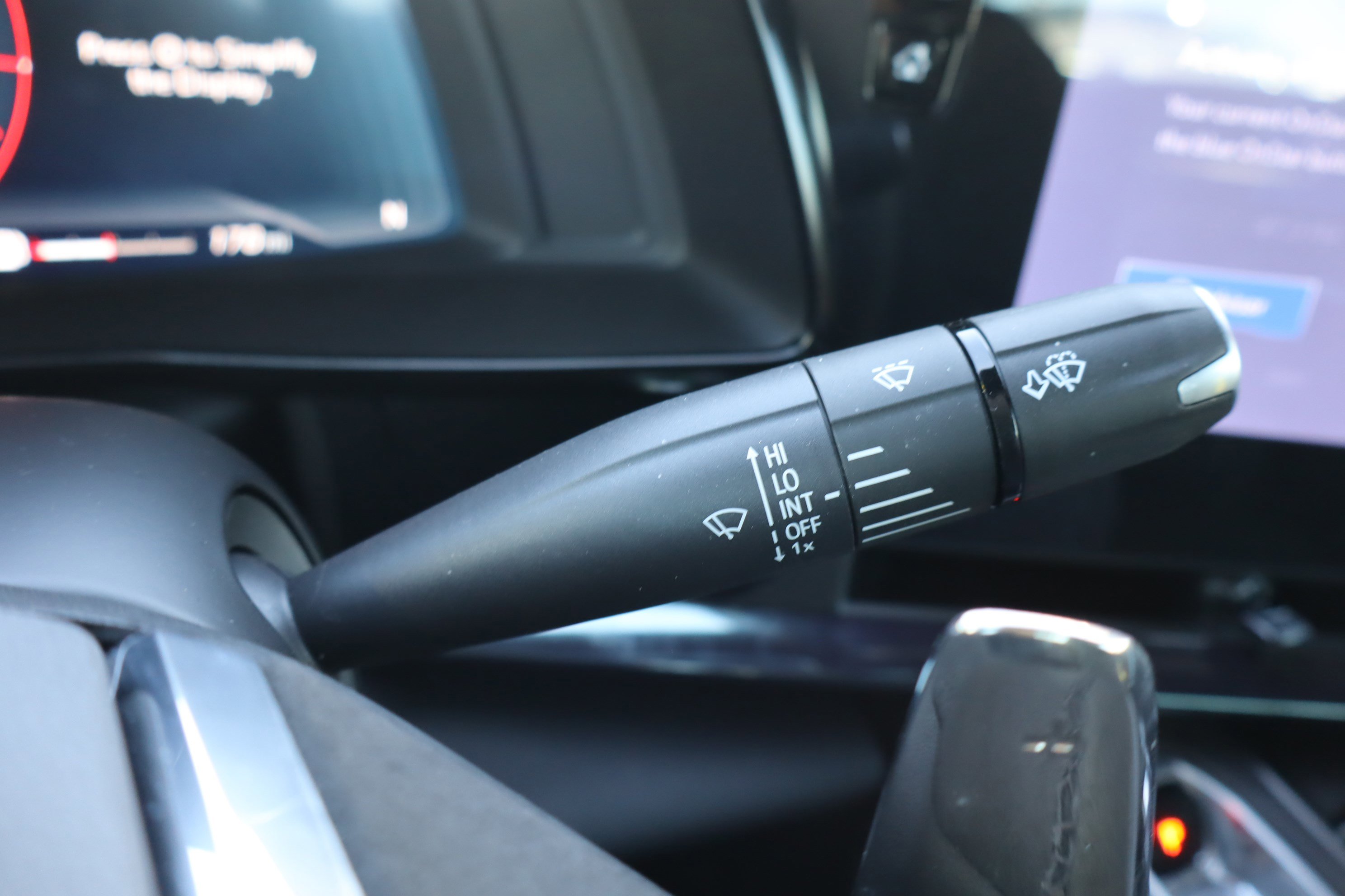 Used 2024 Chevrolet Corvette Stingray Preferred Cpe w/ Z51 Performance Package image 21