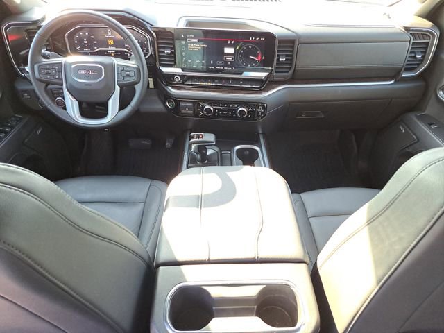 Used 2024 GMC Sierra 1500 Elevation w/ Elevation Premium Package image 8