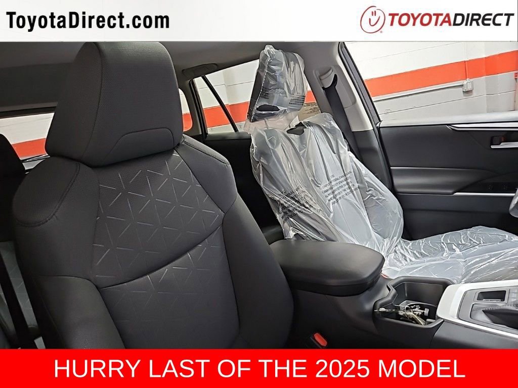 New 2025 Toyota RAV4 XLE image 22