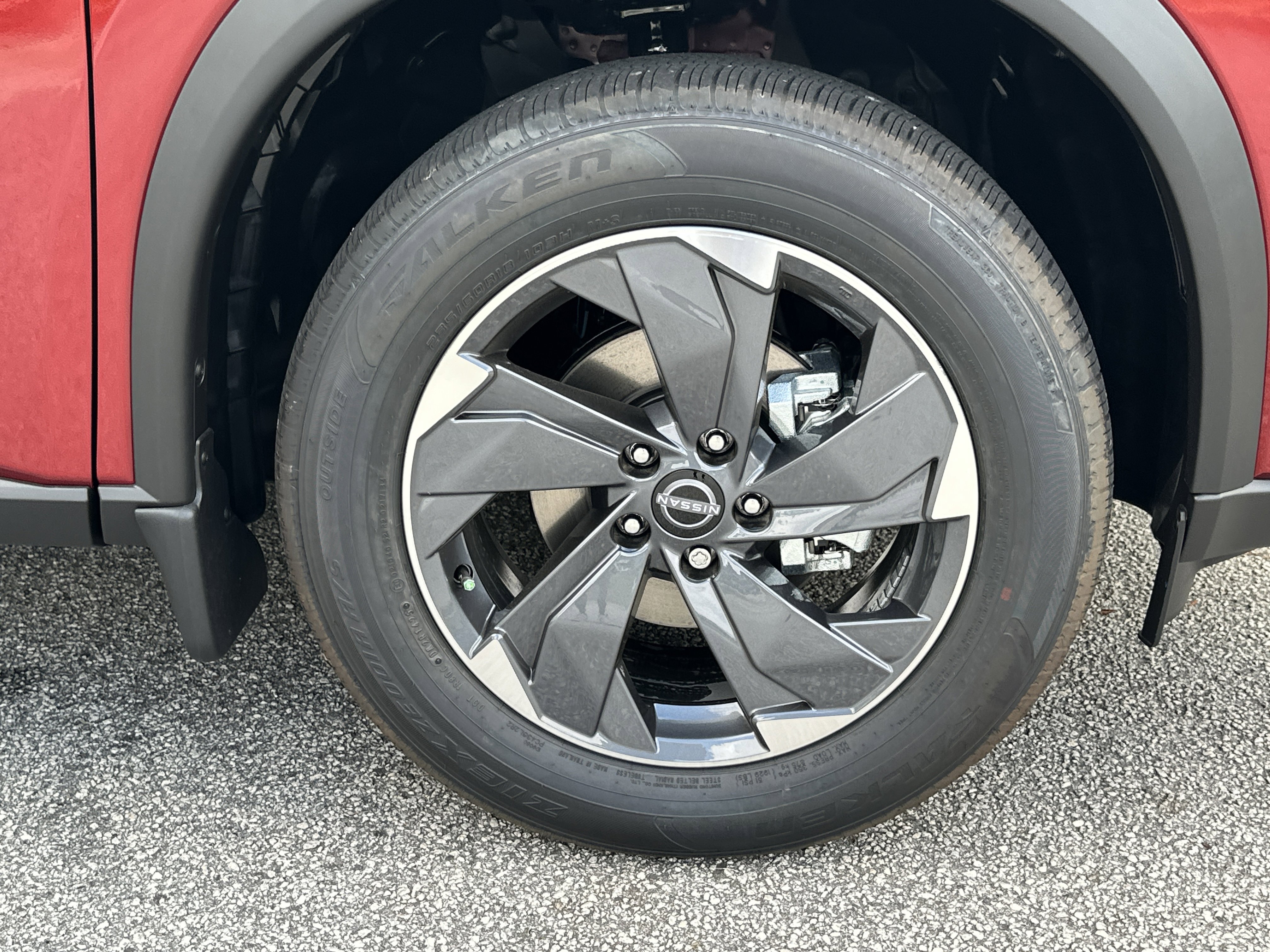 New 2026 Nissan Rogue SV w/ SV Premium Package image 12