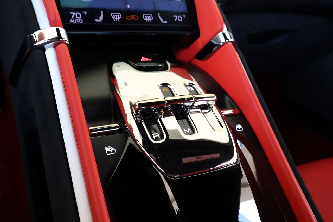 Used 2023 Ferrari Roma RWD image 26