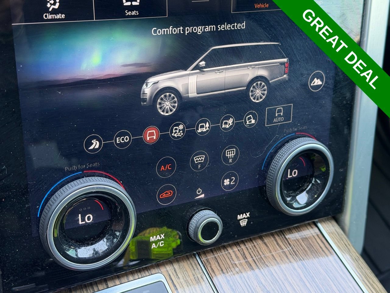 Used 2019 Land Rover Range Rover Supercharged AWD/4WD image 22