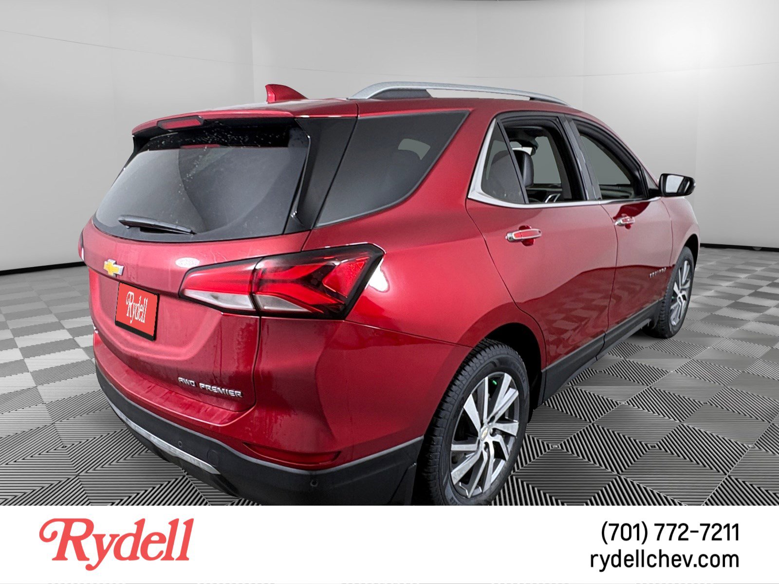 Used 2023 Chevrolet Equinox Premier image 5