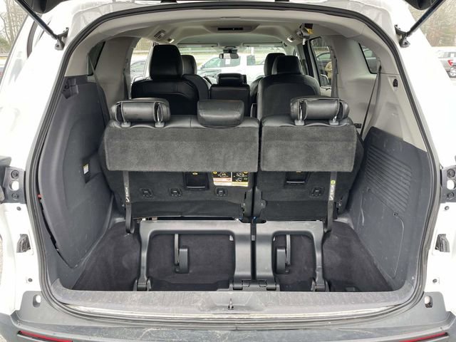 Used 2022 Toyota Sienna LE image 9