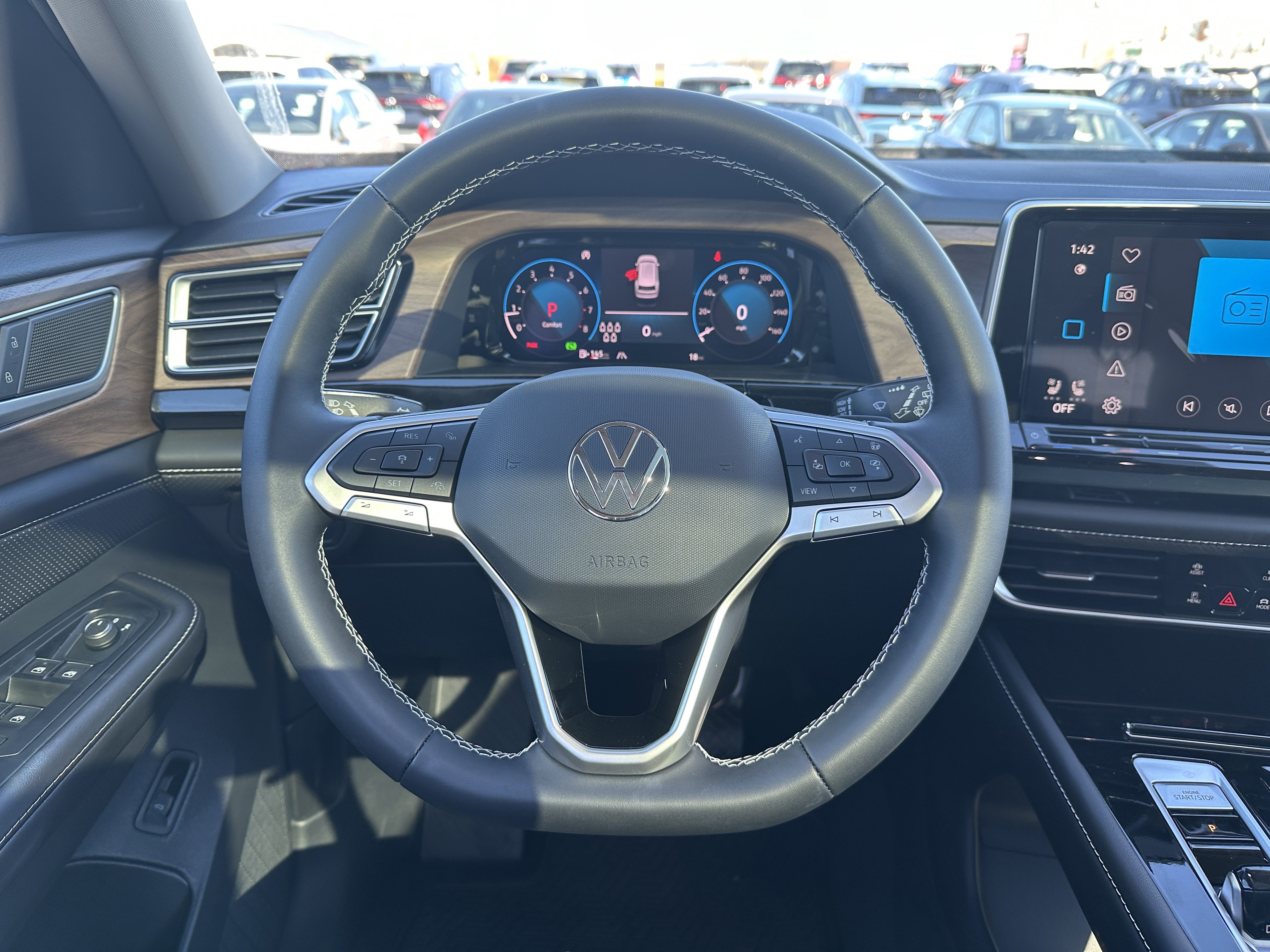 New 2026 Volkswagen Atlas SE image 10