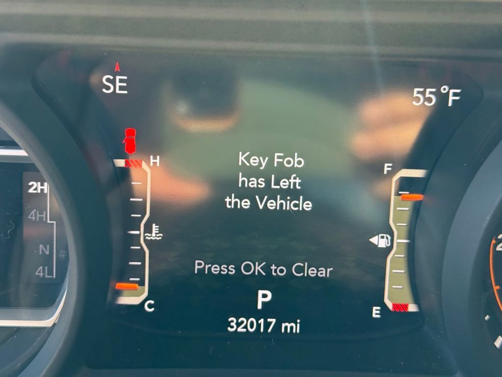 Used 2024 Jeep Wrangler Unlimited Rubicon image 4