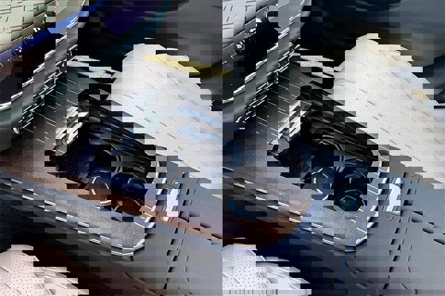 New 2026 Mercedes-Benz E 350 4MATIC Sedan image 11