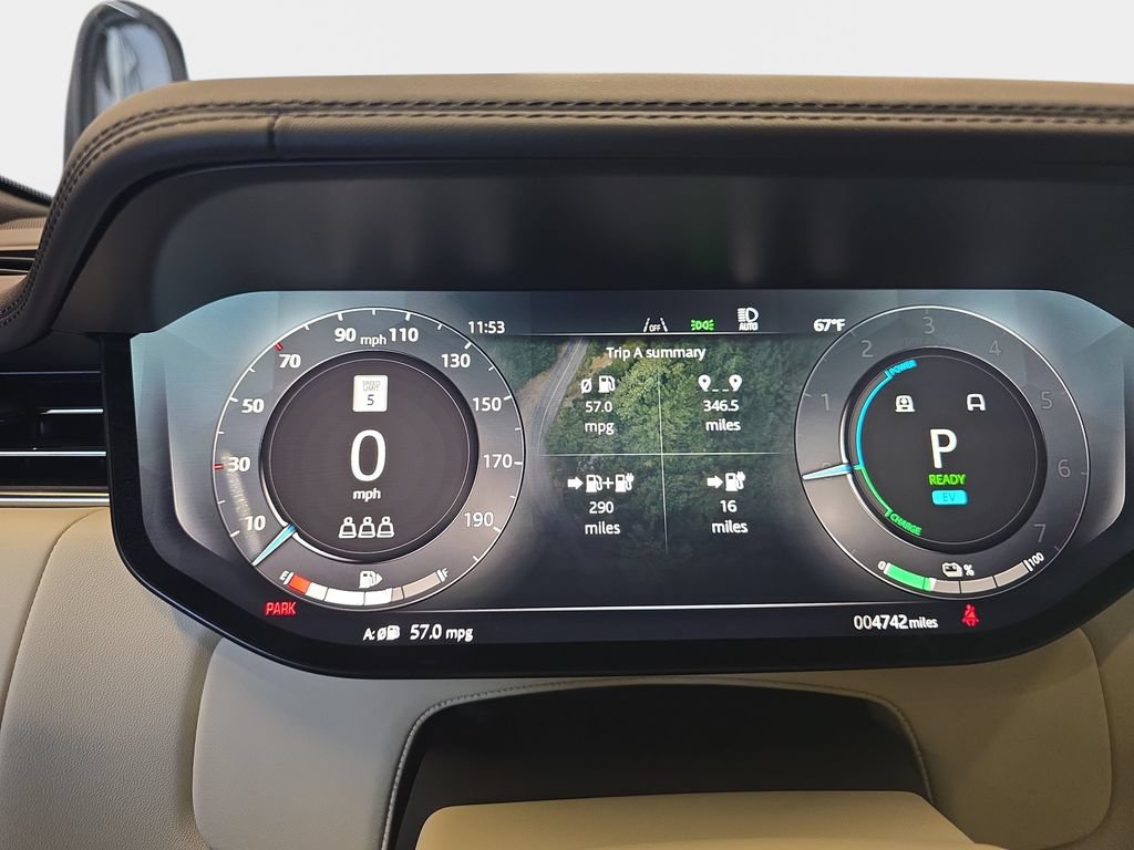 Certified 2026 Land Rover Range Rover SE AWD/4WD image 22