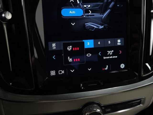 Used 2023 Volvo S60 B5 Core w/ Climate Package image 27