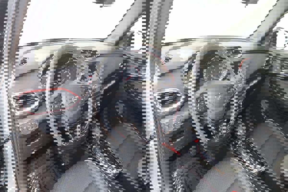 Used 2023 Chevrolet TrailBlazer RS image 27