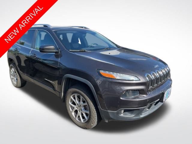 Used 2014 Jeep Cherokee Latitude w/ Comfort/Convenience Group