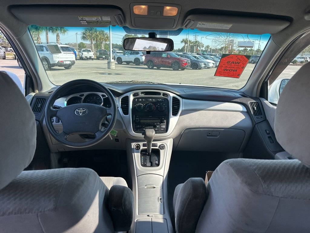 Used 2005 Toyota Highlander V6 image 17
