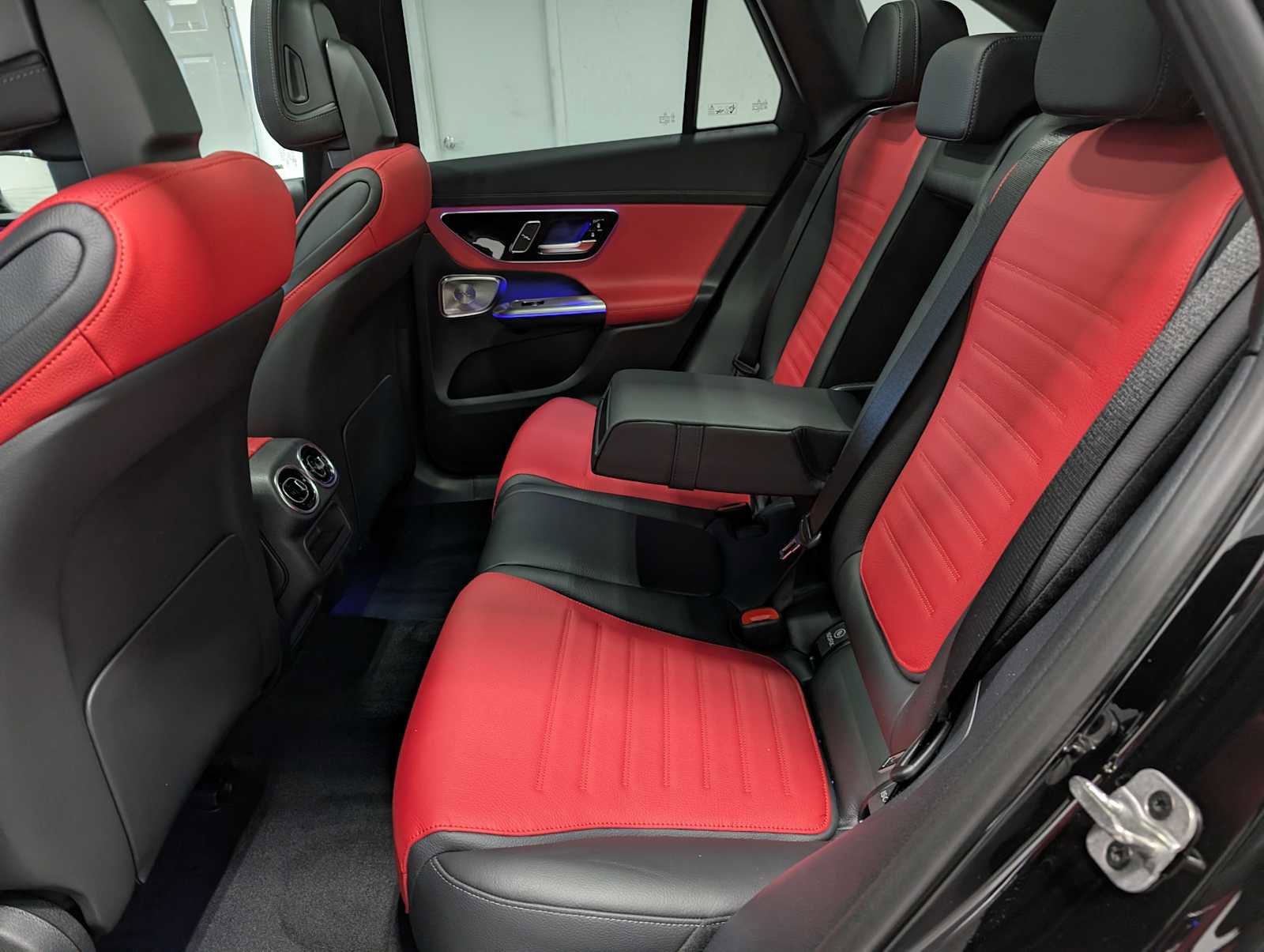 New 2026 Mercedes-Benz GLC 300 4MATIC image 21