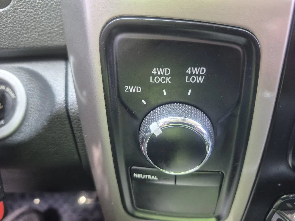 Used 2015 RAM 2500 Lone Star AWD/4WD image 33