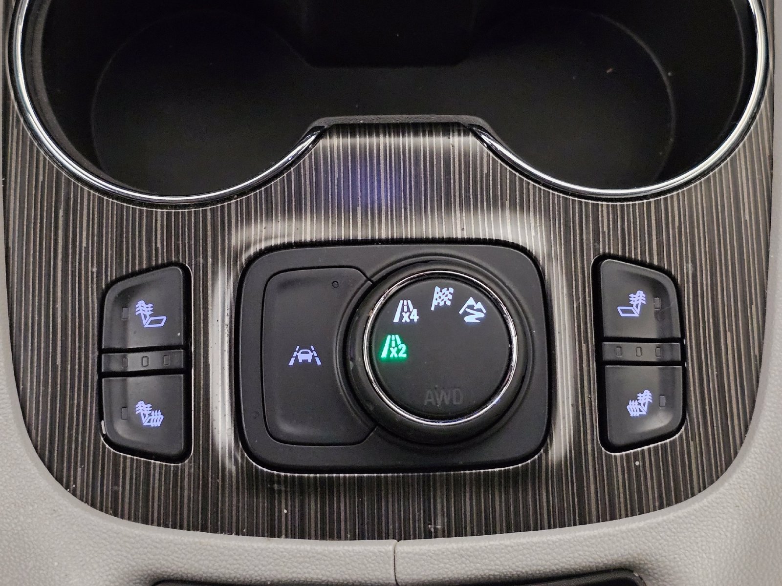 Used 2023 GMC Acadia SLT AWD/4WD image 12