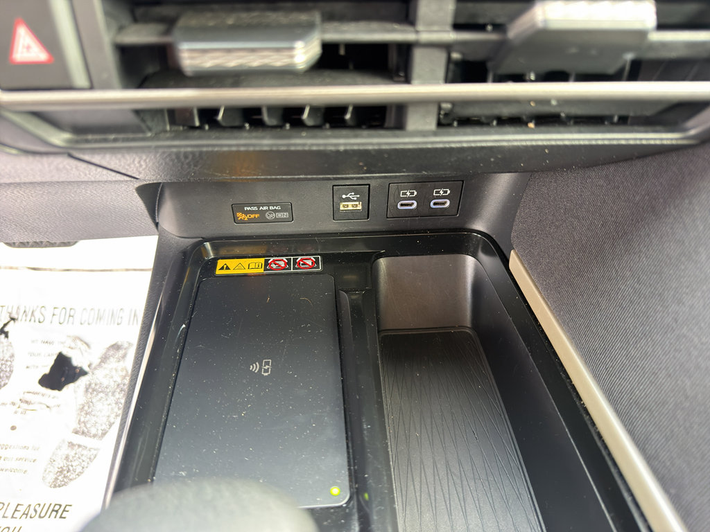 Used 2025 Toyota Camry LE FWD image 16