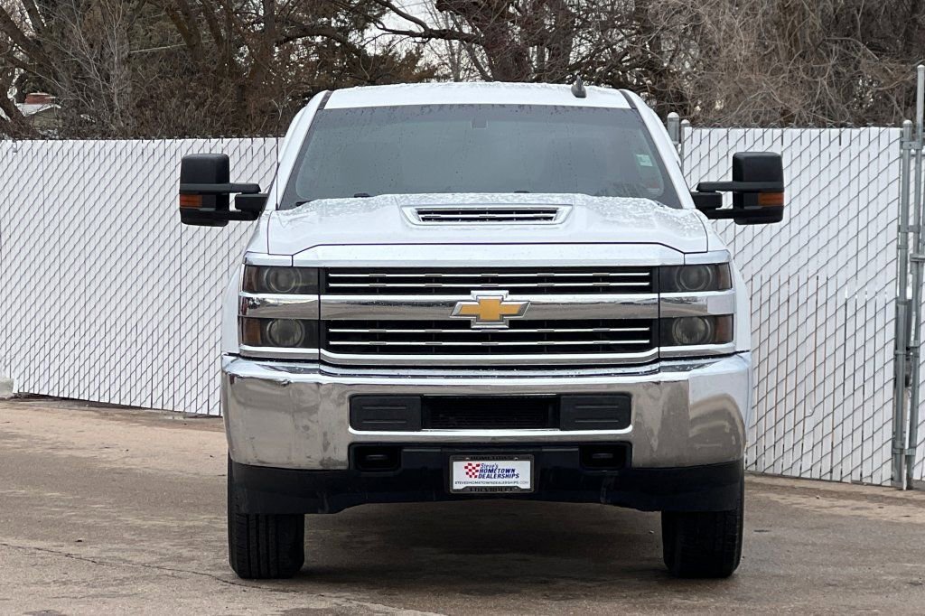 Used 2017 Chevrolet Silverado 3500 LT image 6