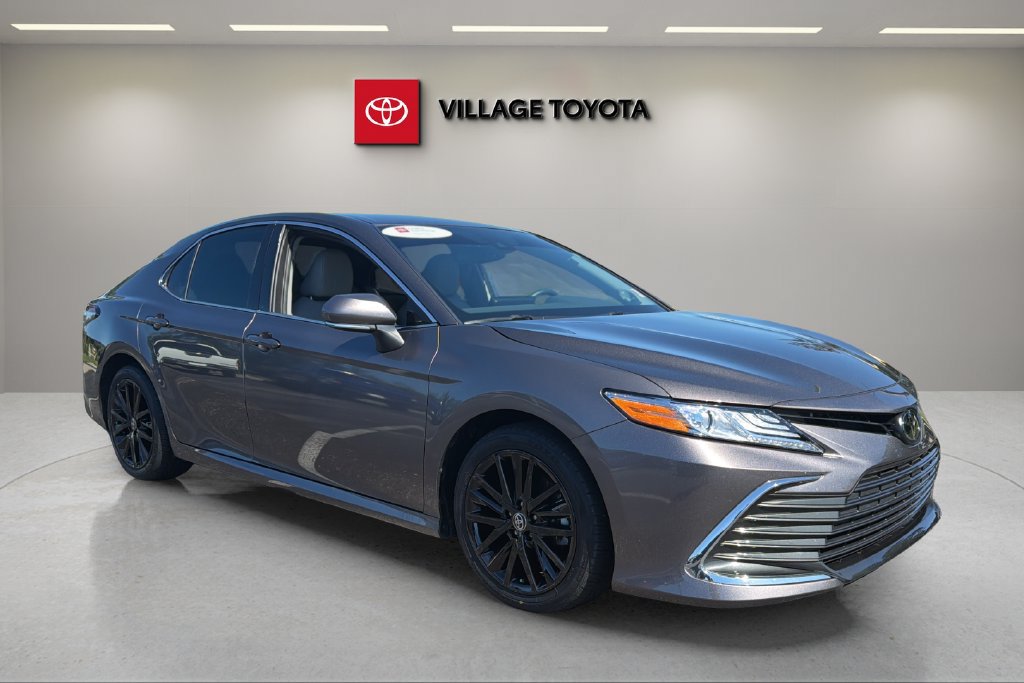 Certified 2024 Toyota Camry XLE w/ Navigation Package FWD image 7