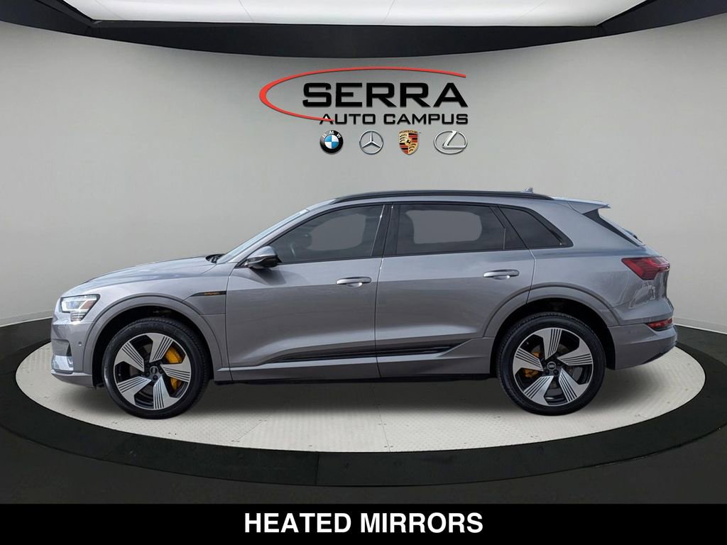 Used 2022 Audi e-tron Premium Plus w/ Premium Plus Package image 17