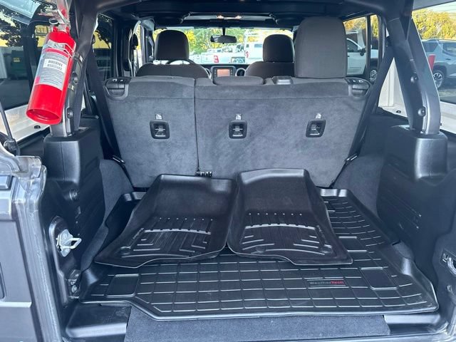 Used 2021 Jeep Wrangler Unlimited Sport AWD/4WD image 19