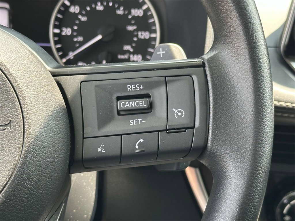 Used 2022 Nissan Rogue S image 20