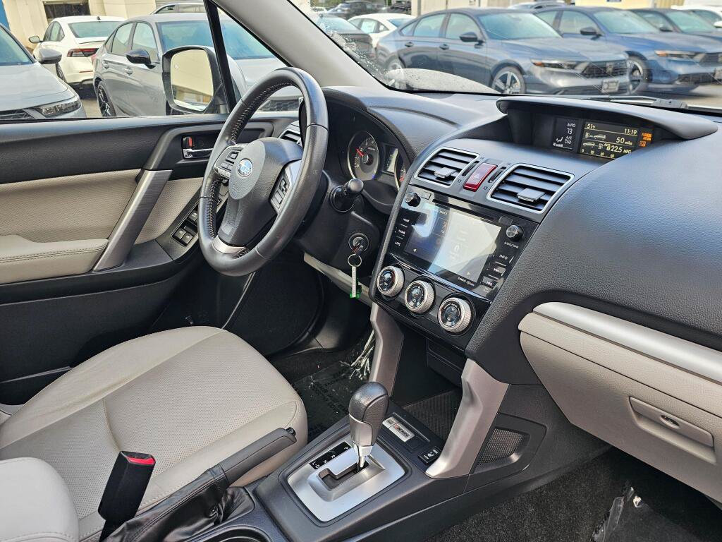 Used 2016 Subaru Forester 2.5i Limited w/ Popular Package #2 AWD/4WD image 10