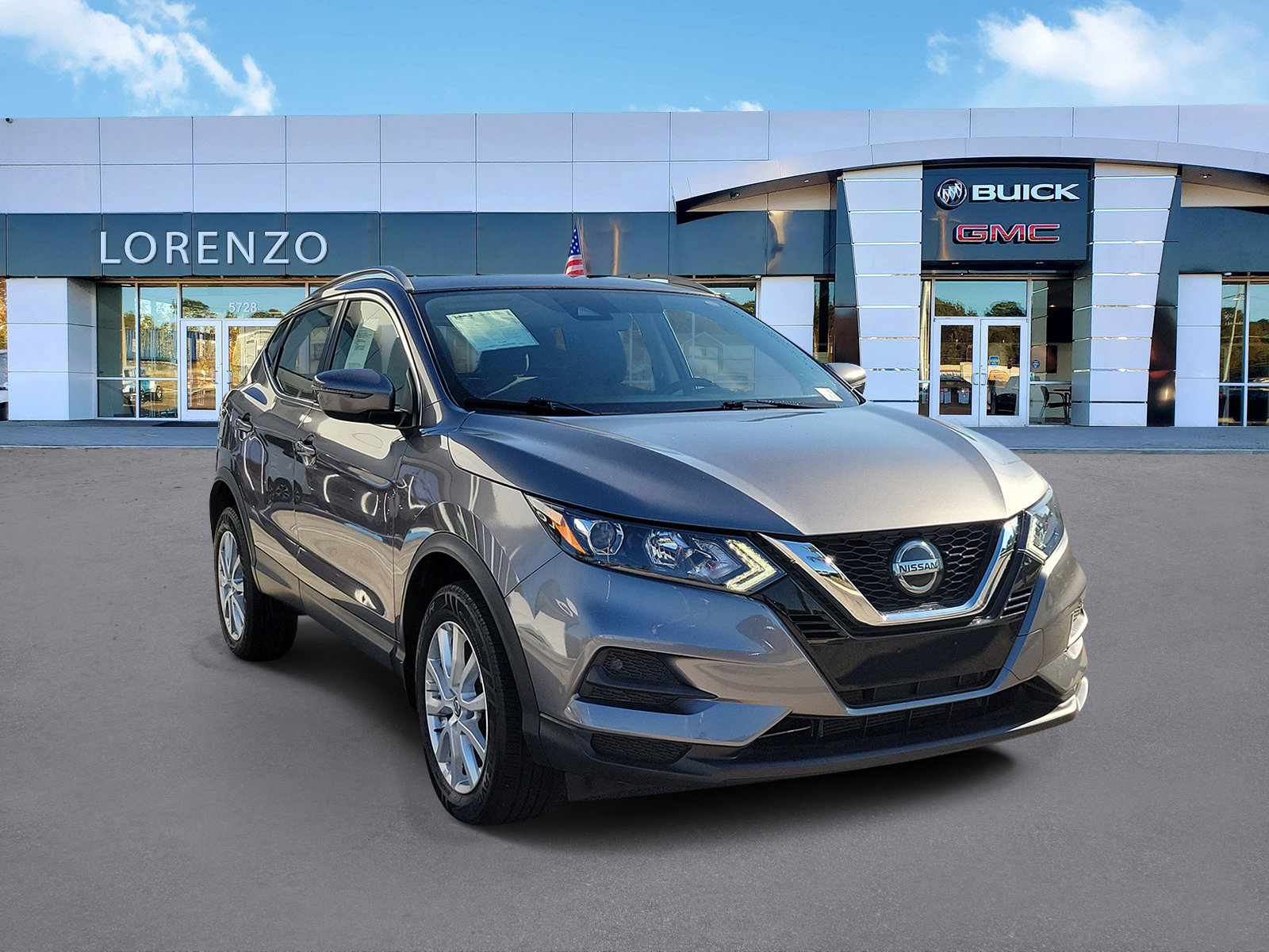 Used 2020 Nissan Rogue Sport SV image 3