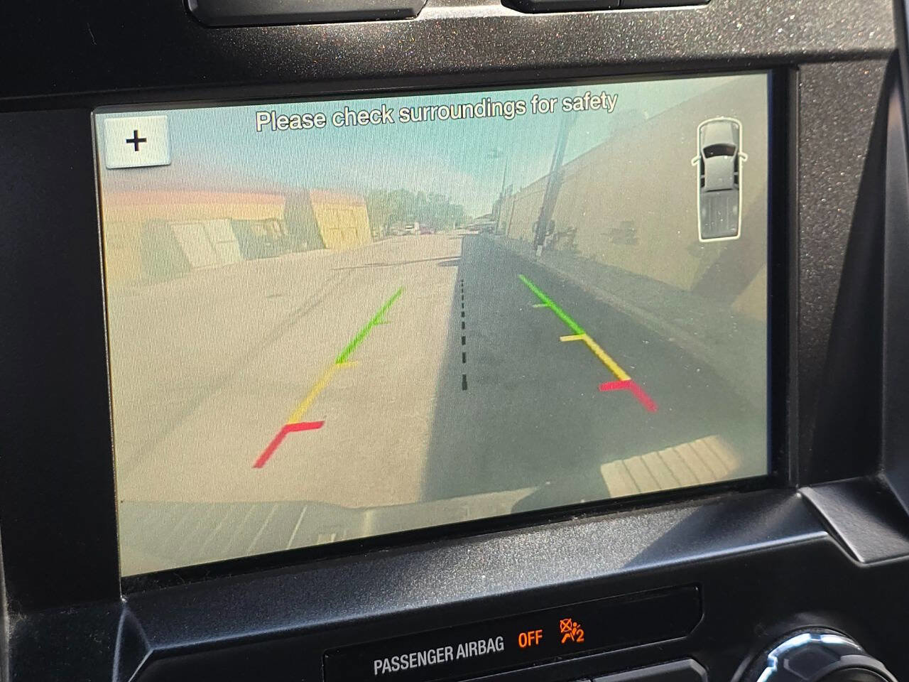 Used 2017 Ford F150 XLT w/ Equipment Group 302A Luxury image 5