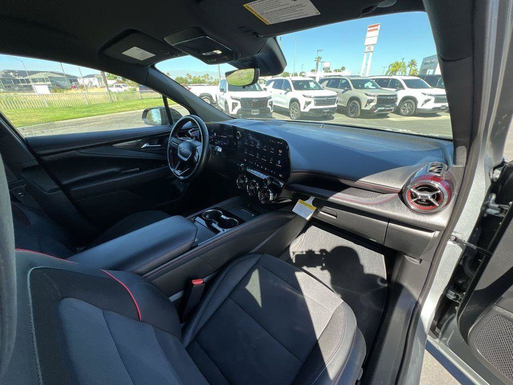 Certified 2024 Chevrolet Blazer EV RS AWD/4WD image 31