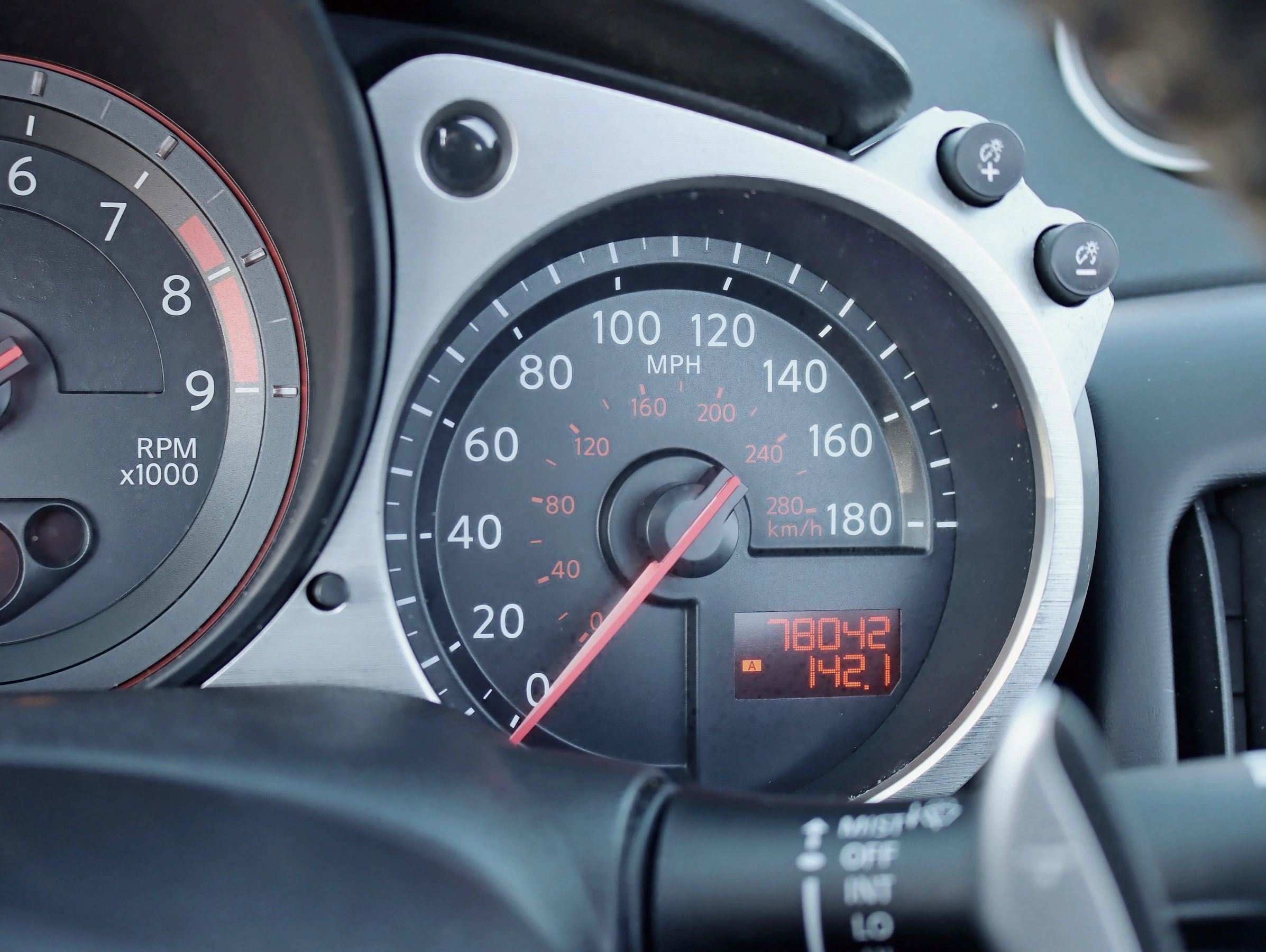 Used 2013 Nissan 370Z Touring RWD image 20