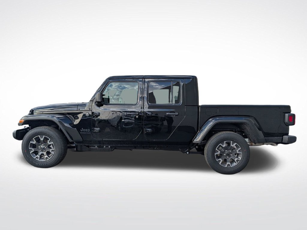 New 2026 Jeep Gladiator Sport AWD/4WD image 3