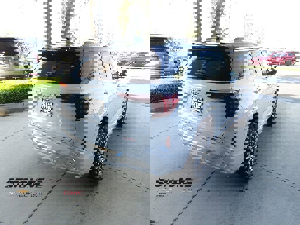 New 2026 GMC Terrain Denali image 8