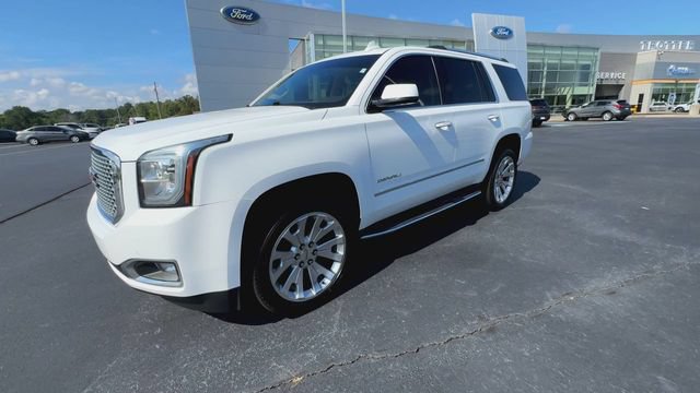 Used 2017 GMC Yukon Denali w/ Open Road Package AWD/4WD image 4