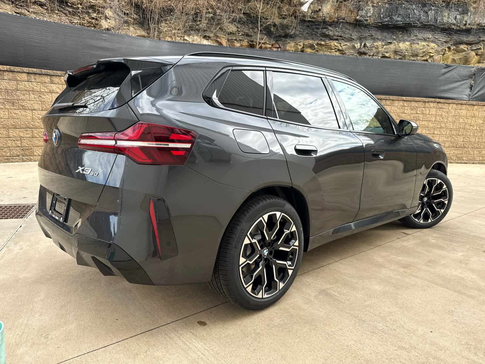 New 2026 BMW X3 xDrive30 w/ M Sport Package image 3