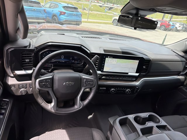 Certified 2024 Chevrolet Silverado 1500 RST w/ Z71 Off-Road Package AWD/4WD image 15