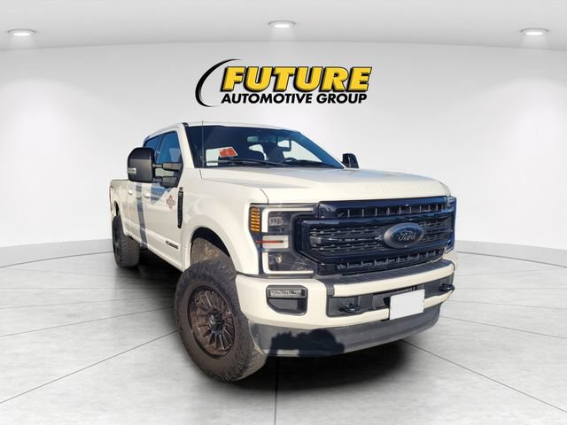 Certified 2022 Ford F250 Lariat w/ Black Appearance Package AWD/4WD image 1