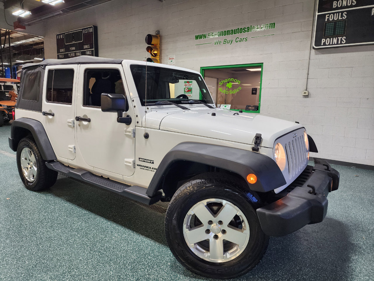 Used 2016 Jeep Wrangler Unlimited Sport w/ Quick Order Package 24S image 14