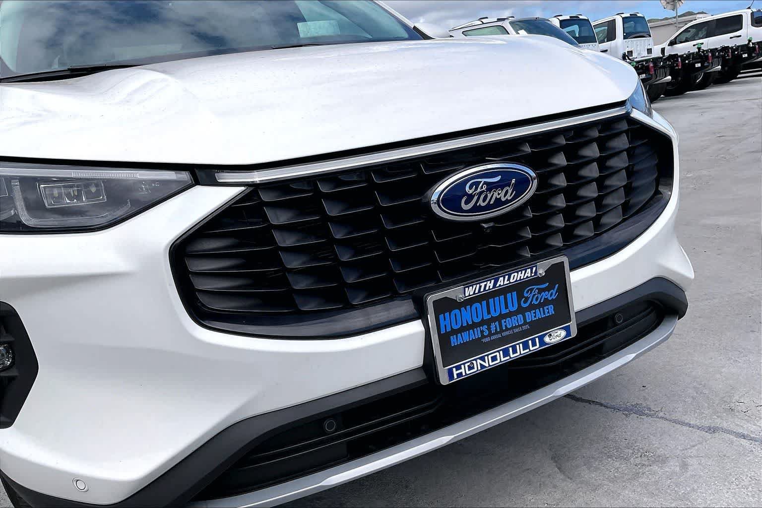 Used 2025 Ford Escape SE w/ PHEV Premium Package FWD image 33