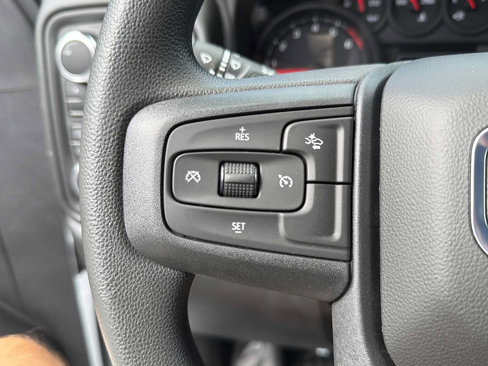 New 2026 GMC Sierra 2500 Pro w/ 1SA Pro Safety Plus Package AWD/4WD image 9