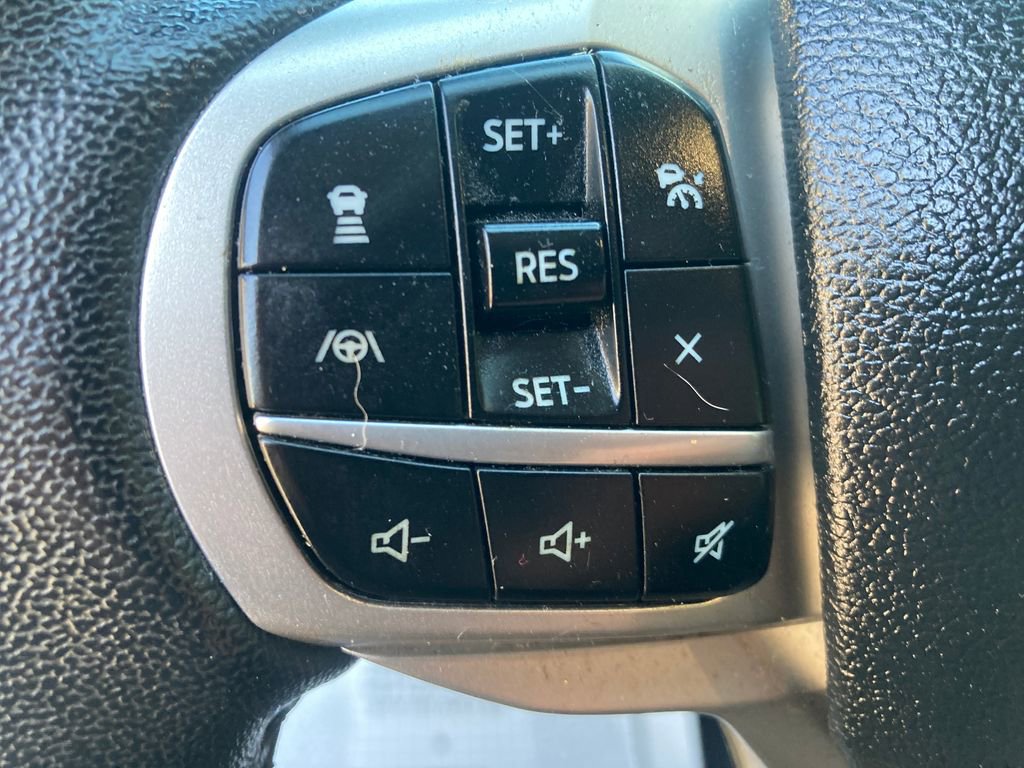 Used 2022 Ford Explorer XLT w/ Equipment Group 202A image 36