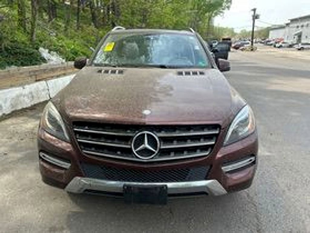 Used 2013 Mercedes-Benz ML 350 4MATIC image 2