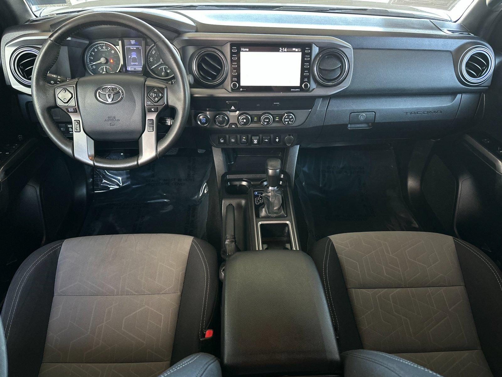Used 2020 Toyota Tacoma TRD Off-Road w/ Technology Package AWD/4WD image 12