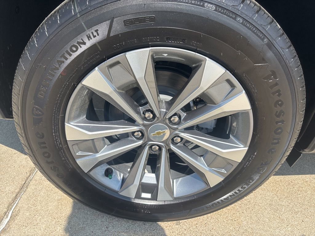 New 2026 Chevrolet Equinox LT w/ Safety and Technology Package image 9