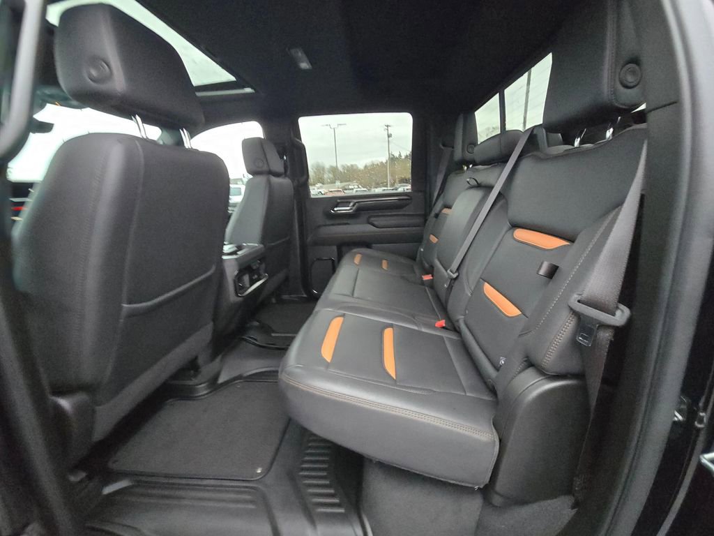 Used 2024 GMC Sierra 2500 AT4 w/ AT4 Premium Plus Package AWD/4WD image 12