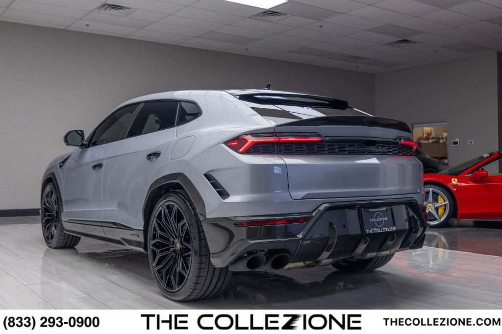 Used 2026 Lamborghini Urus SE AWD/4WD image 24