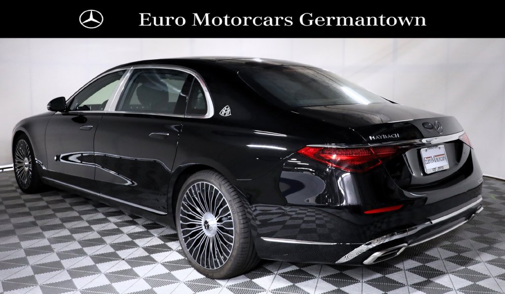 Used 2026 Mercedes-Benz Maybach S 580 4MATIC image 4