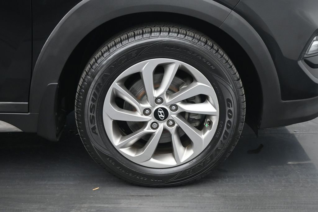 Used 2017 Hyundai Tucson SE Plus w/ Cargo Package FWD image 25