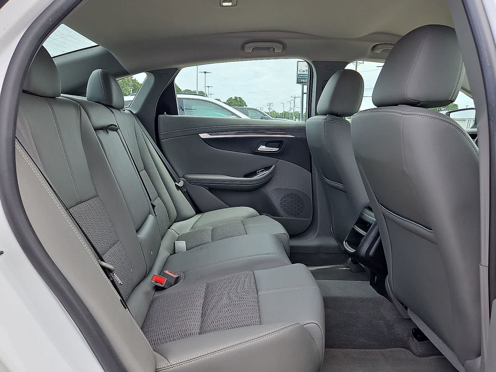Certified 2019 Chevrolet Impala LS FWD image 30