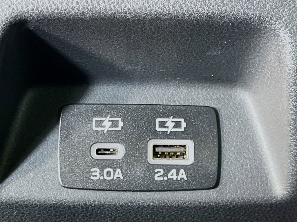 Used 2024 Subaru Crosstrek 2.5i Limited image 31