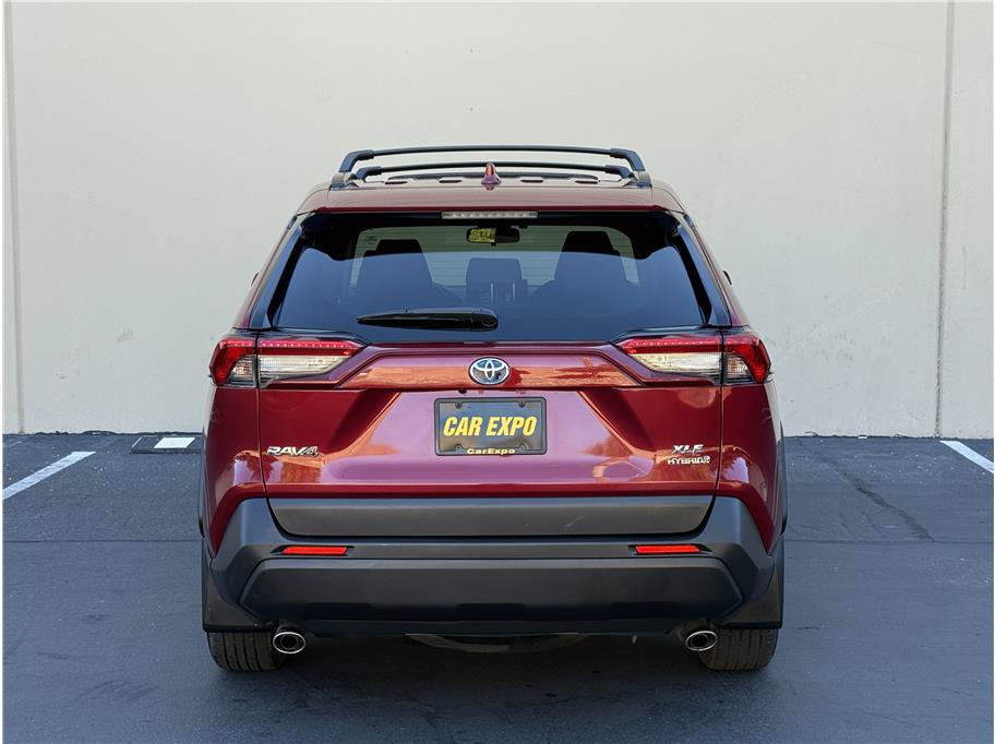 Used 2020 Toyota RAV4 XLE w/ Convenience Package AWD/4WD image 6